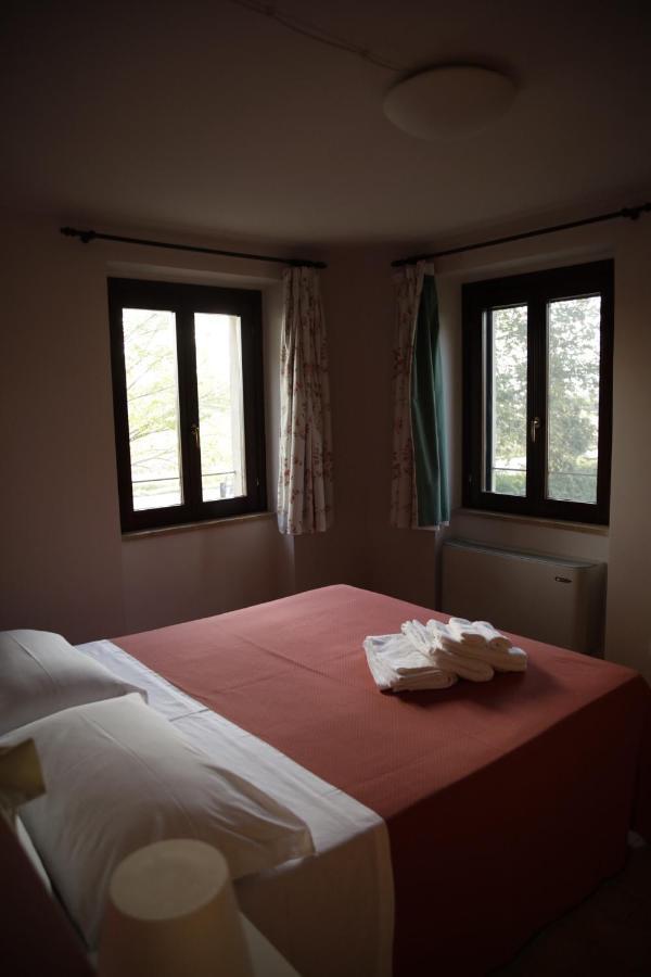 ポテンツァ・ピチェーナ Agriturismo La Fonte Di San Girioゲストハウス エクステリア 写真