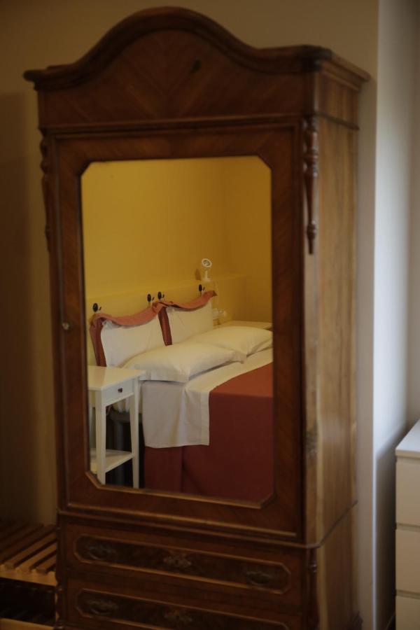 ポテンツァ・ピチェーナ Agriturismo La Fonte Di San Girioゲストハウス エクステリア 写真