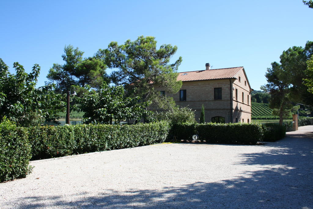 ポテンツァ・ピチェーナ Agriturismo La Fonte Di San Girioゲストハウス エクステリア 写真