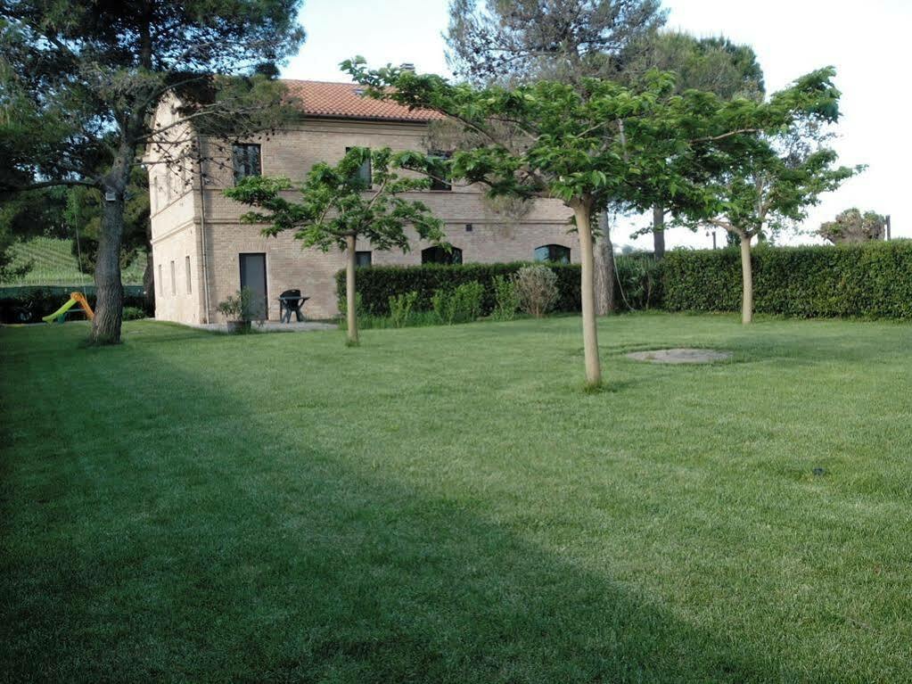 ポテンツァ・ピチェーナ Agriturismo La Fonte Di San Girioゲストハウス エクステリア 写真